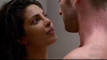 Priyanka chopra hot sex scene in bathroom