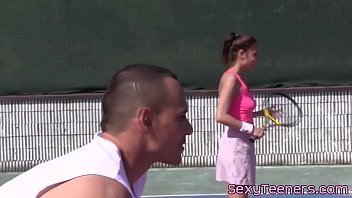 fourway teenies pussyfucked on tennis court